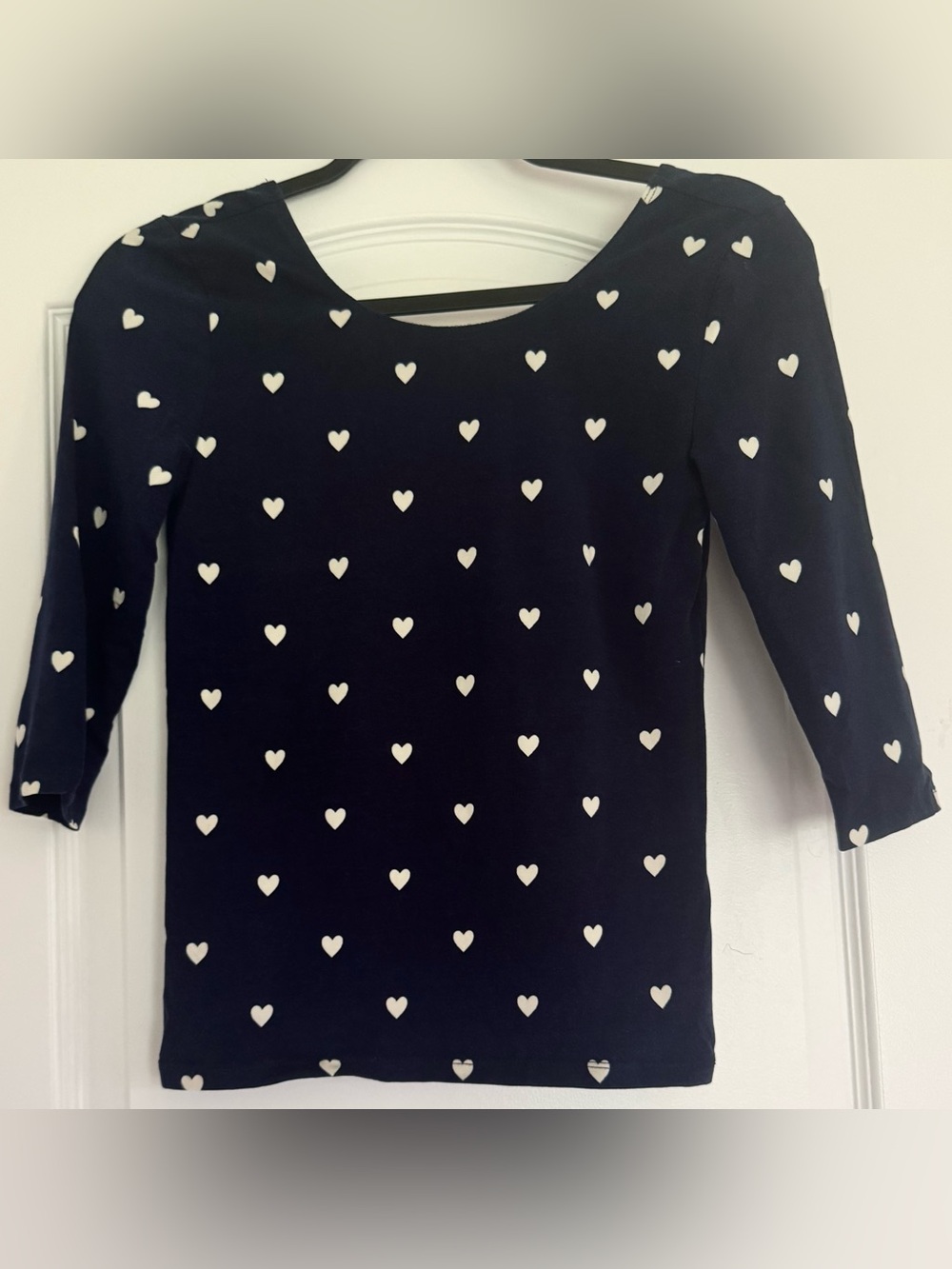 Forever 21 Navy Blue Heart Print Top Size S | Cute Fitted 3/4 Sleeve Soft Basic